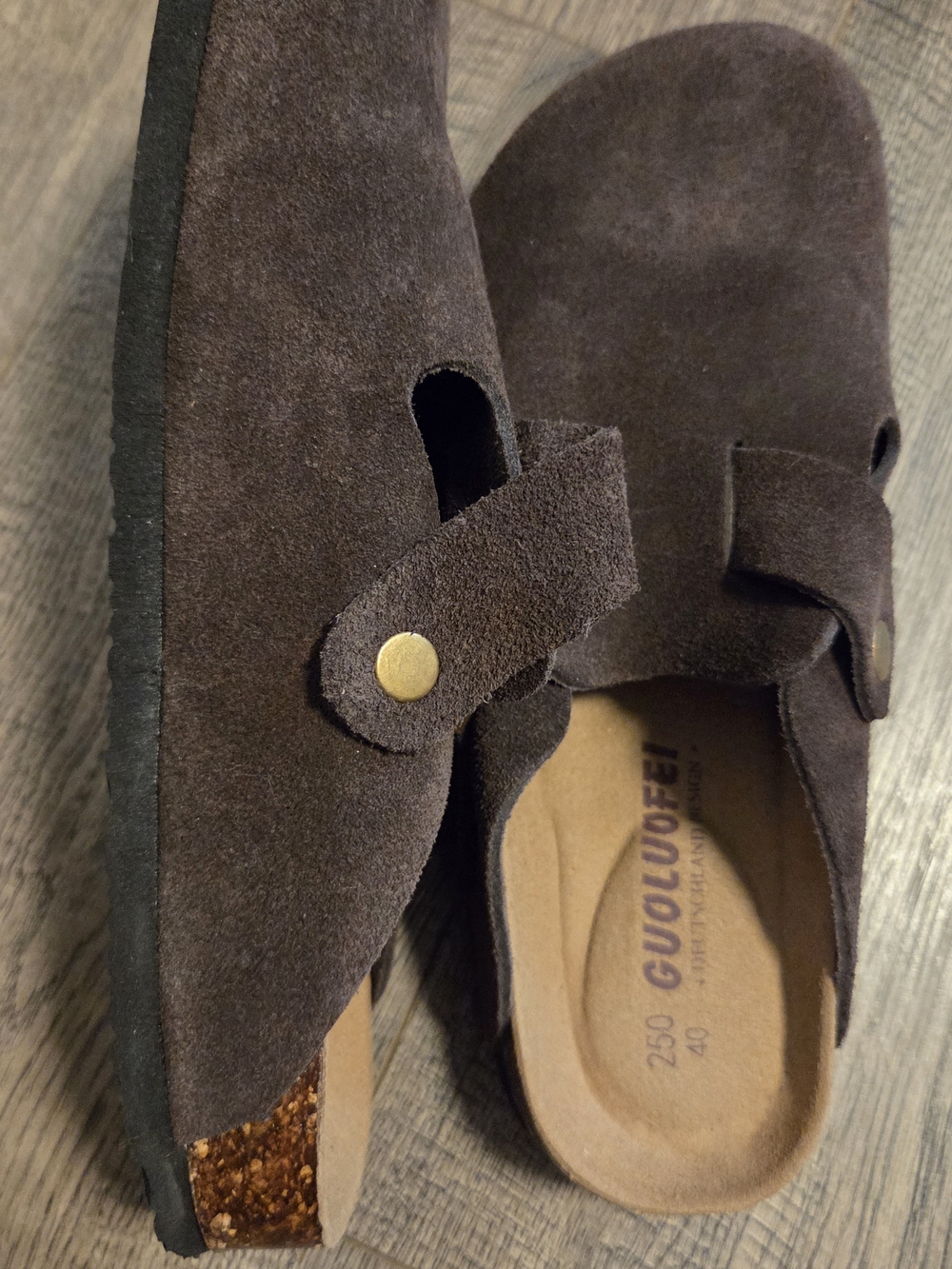 Guoluofei Suede Slip-On Clogs in Coffee Brown 8.5